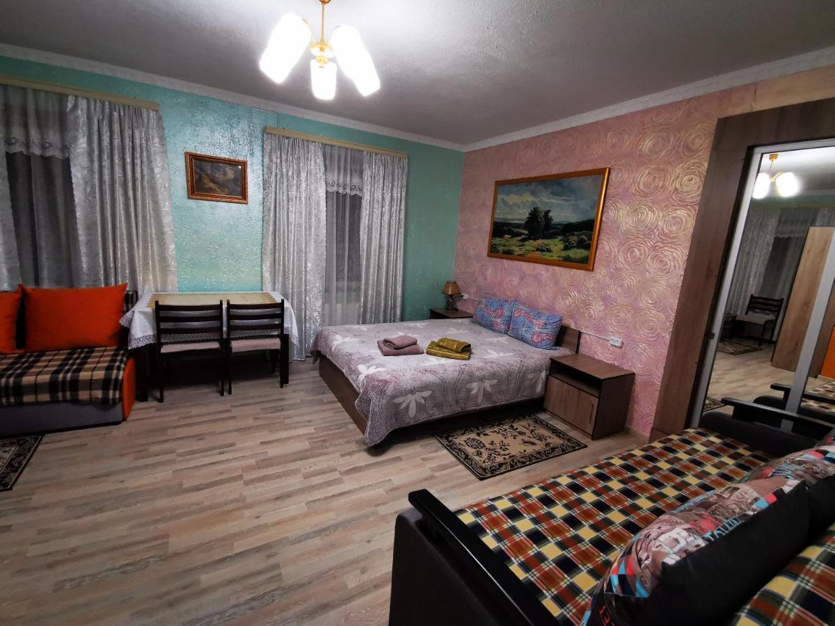 Hotel Міні Квартал Yahotyn Exterior foto